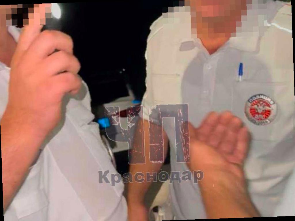 УВД Сочи расследует информацию о подозрениях в действиях сотрудника