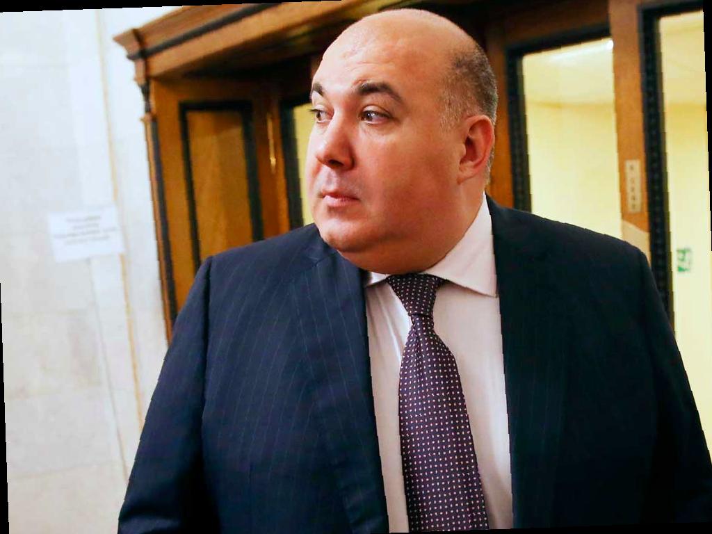 Экс-депутат Госдумы лишен активов за управление бизнесом