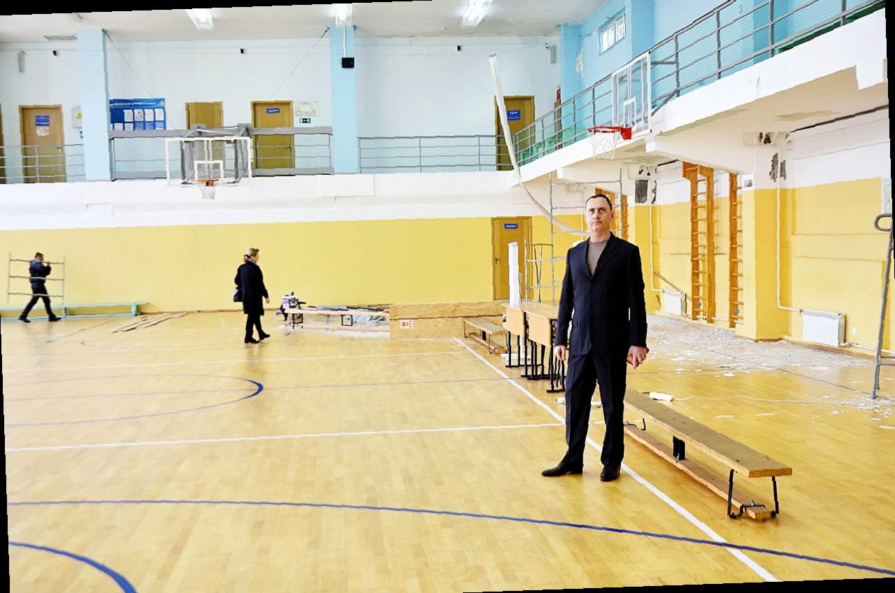 «Виктор Тепляков оценил спортивный комплекс университета в Сочи»