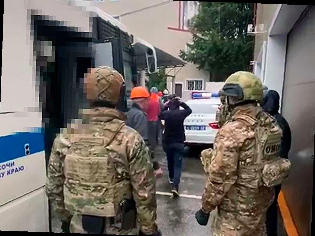 Рейд на стройплощадке в Адлере: 33 человека в участке