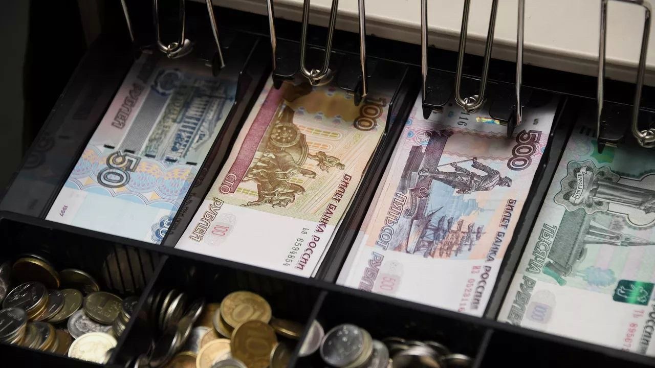 Ужесточение контроля за операциями с крупными наличными суммами
