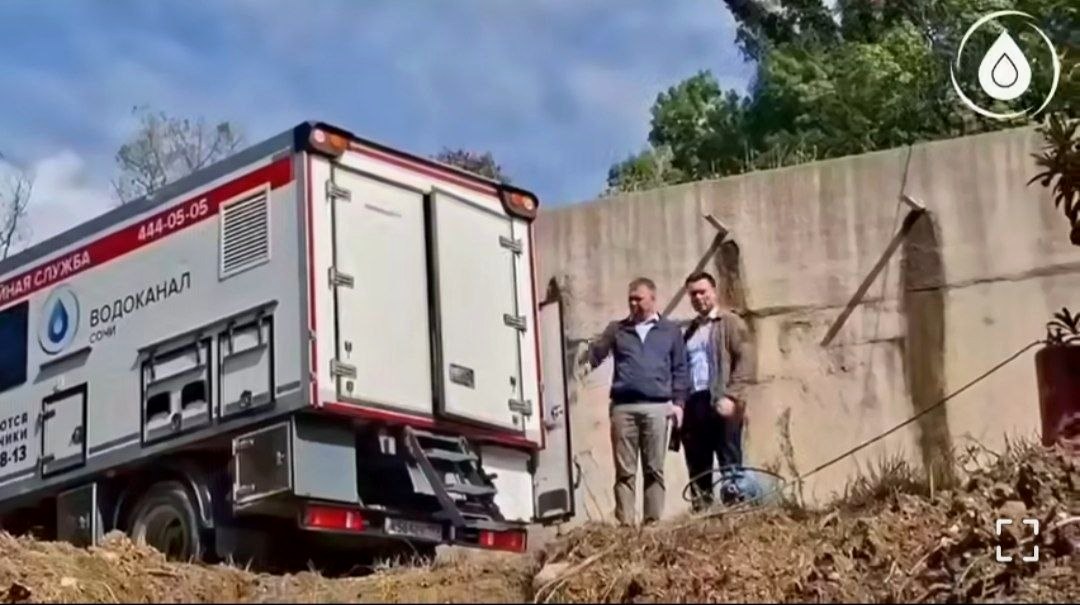 Обновление магистральных водопроводных сетей на улице Кубанской в Сочи